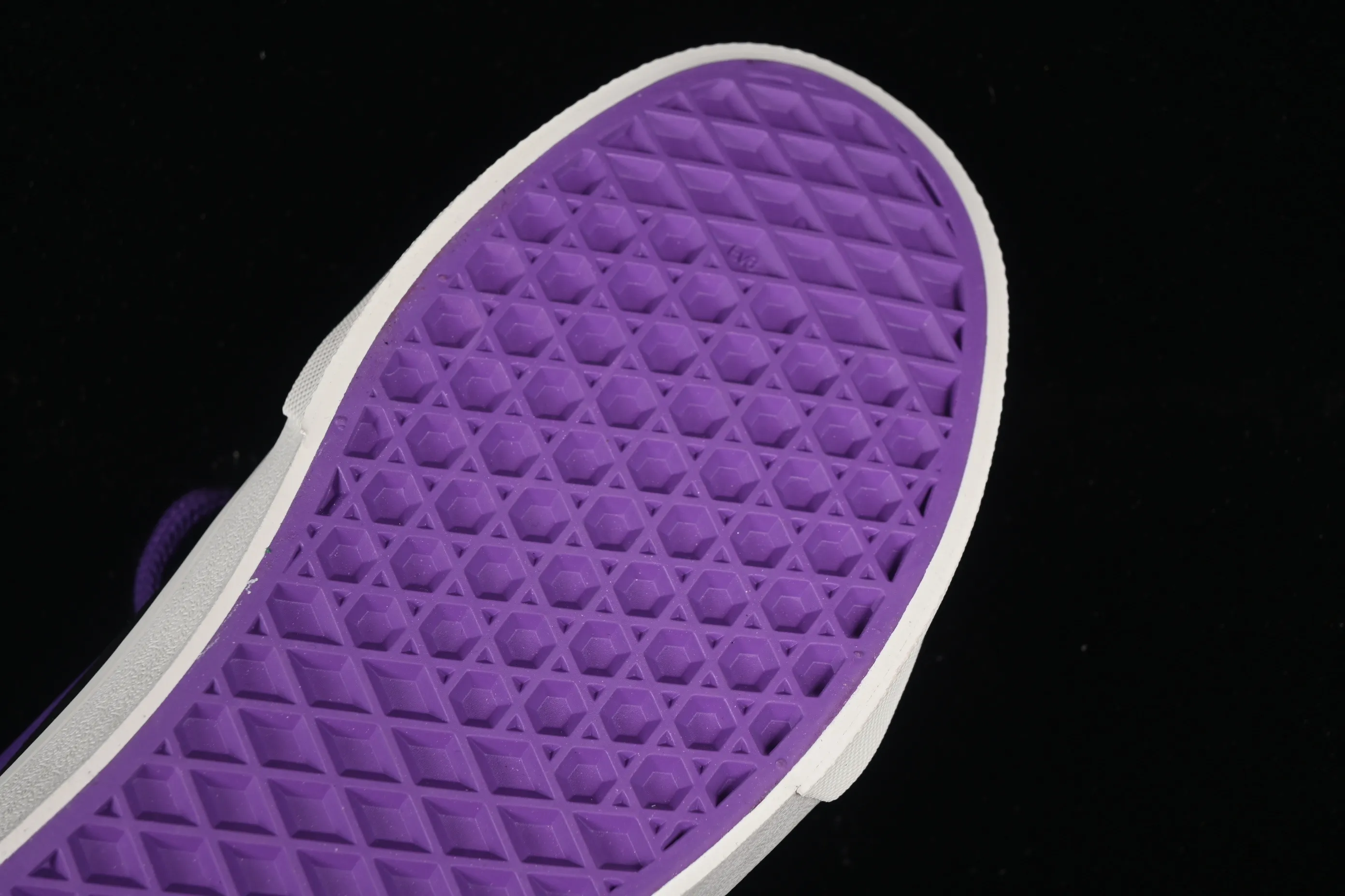 All categories Vans Vans series Vans Low Vans low-top Vans Knu Skool Vans low-top retro casual fat bread shoes VN0009QCBLK